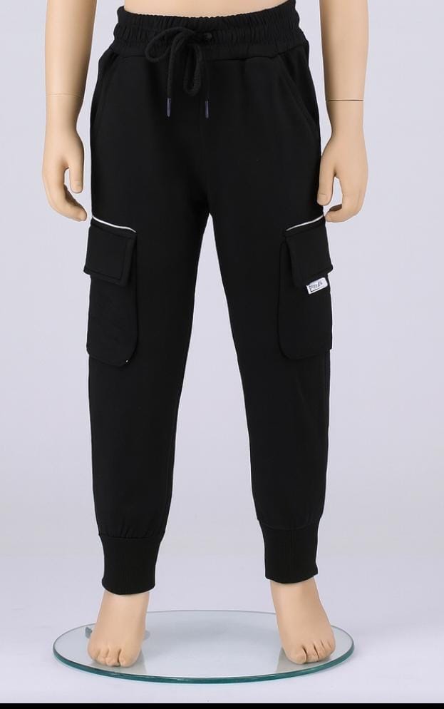 Kids’ Black Cargo Jogger Pants (Unisex –7- 8 Years)